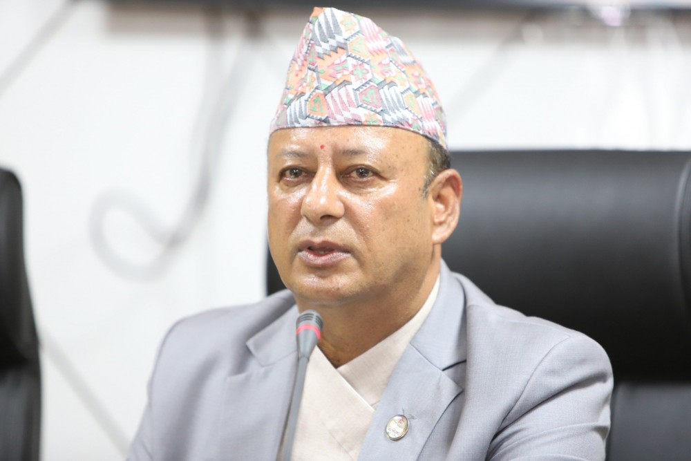 पूर्व उर्जामन्त्री खड्कालाई थुनामै राख्न सर्वोच्चको आदेश